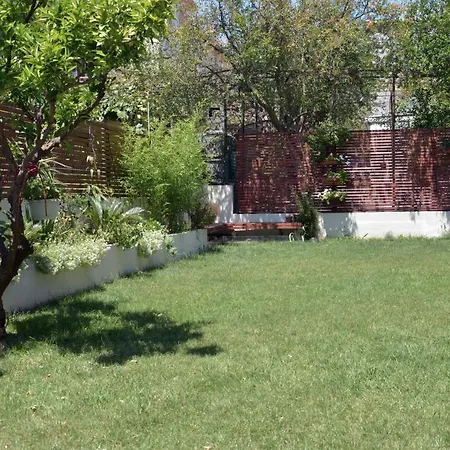 By The Sea Kasalo With Garden דירה Kaštela