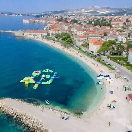 By The Sea Kasalo With Garden דירה Kaštela